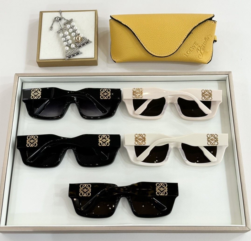 Loewe Sunglasses